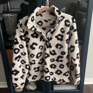 LOFT Women's Cream and Black Teddy Jacket